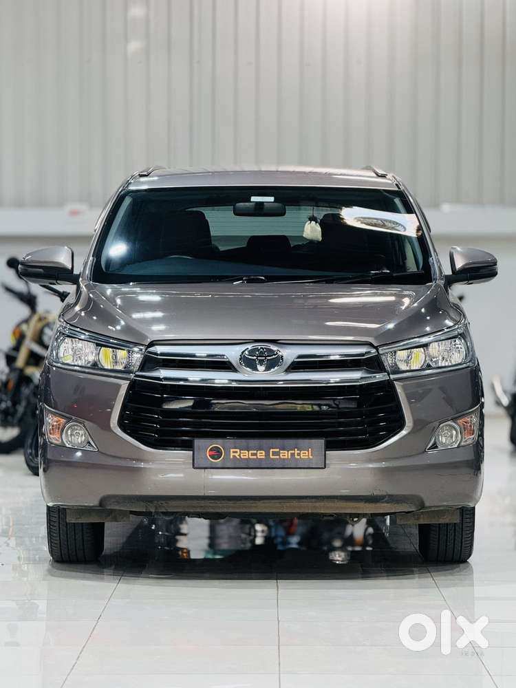 Toyota Innova Crysta 2.8 Z, 2016, Diesel