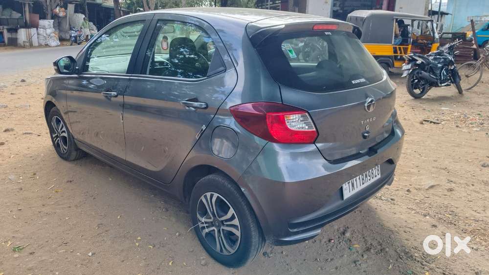 Tata Tiago 1.2 Revotron Xt Rhythm, 2024, Petrol