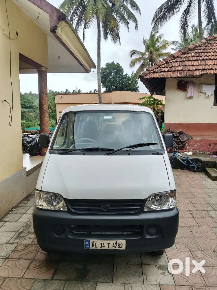 Maruti Suzuki Eeco 2016 Petrol Well Maintained