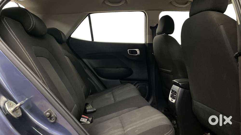 Hyundai Venue 1.2 S Plus, 2021, Petrol