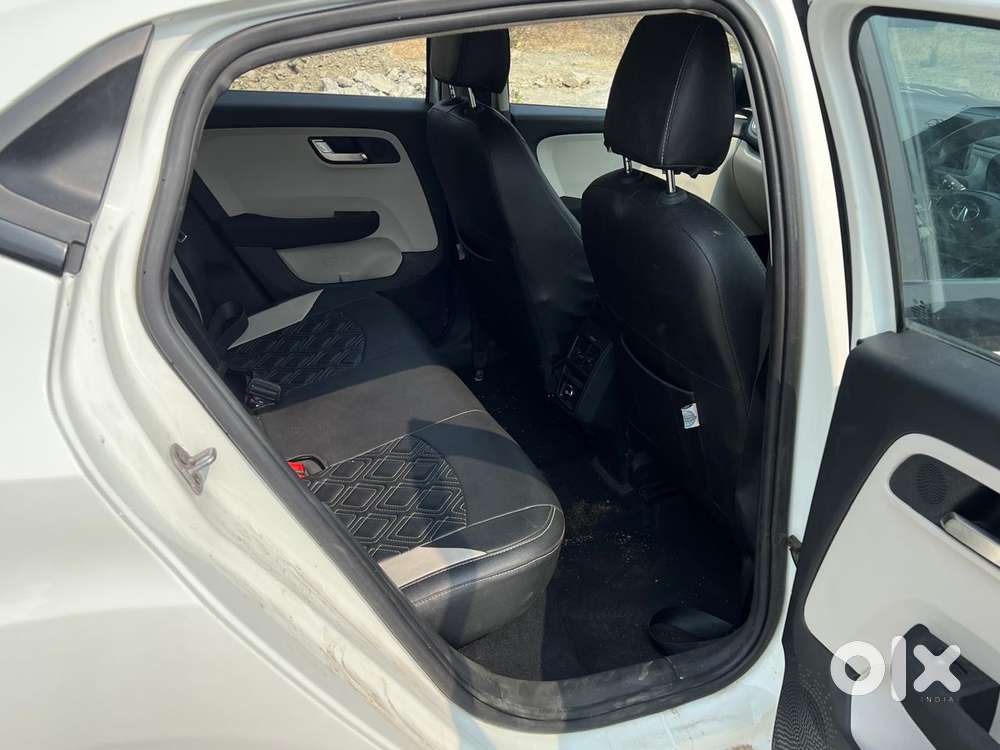 Tata Altroz Xz, 2022, Petrol