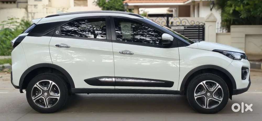 Tata Nexon 1.5 Petrol 2023