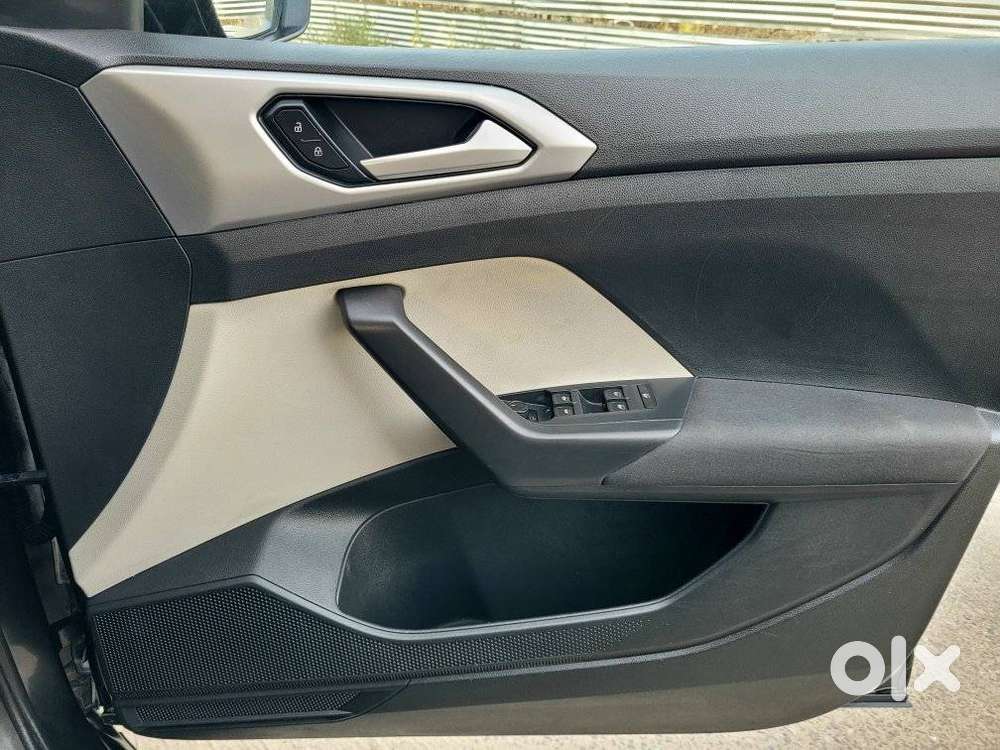 Volkswagen Taigun 1.0 Tsi Highline At, 2022, Petrol