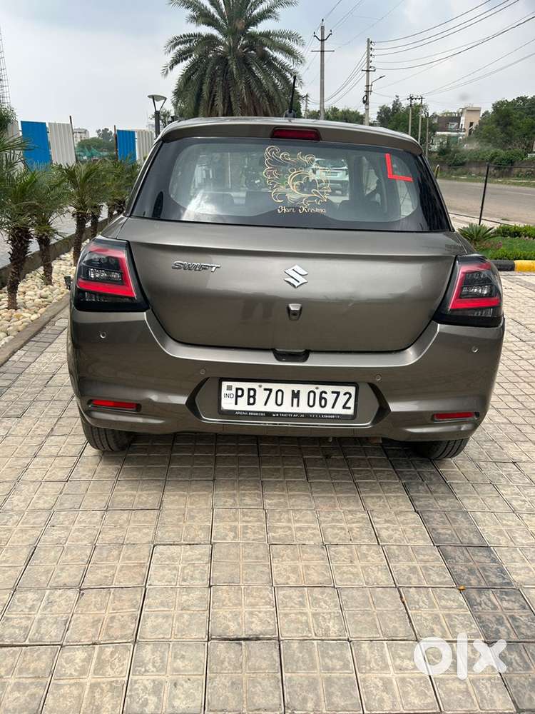 Maruti Suzuki Swift Vxi 2025