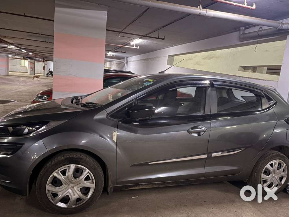 Tata Altroz 2022 Manual Petrol