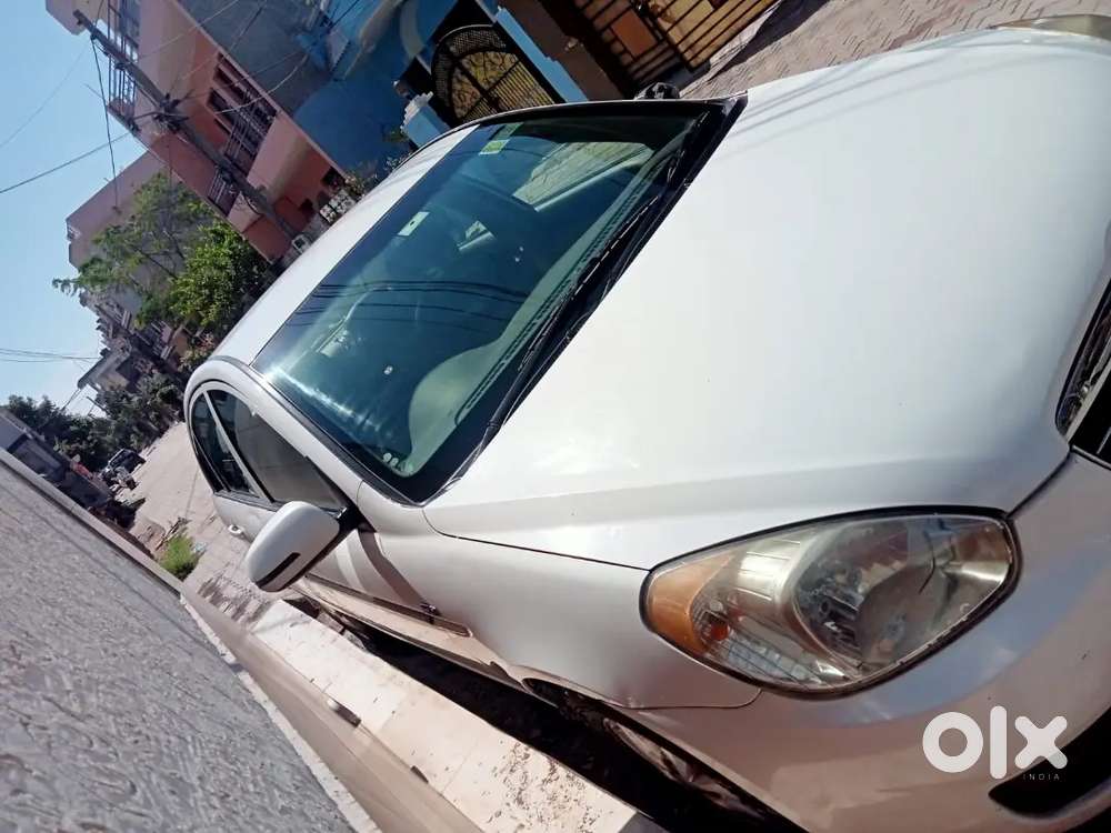 Hyundai Verna 2010 Diesel 92000 Km Driven