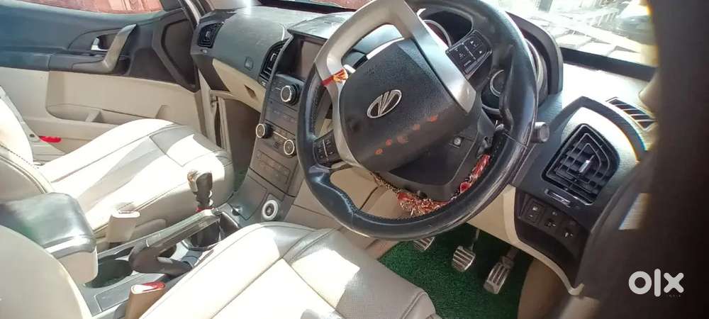 Mahindra Car Sell