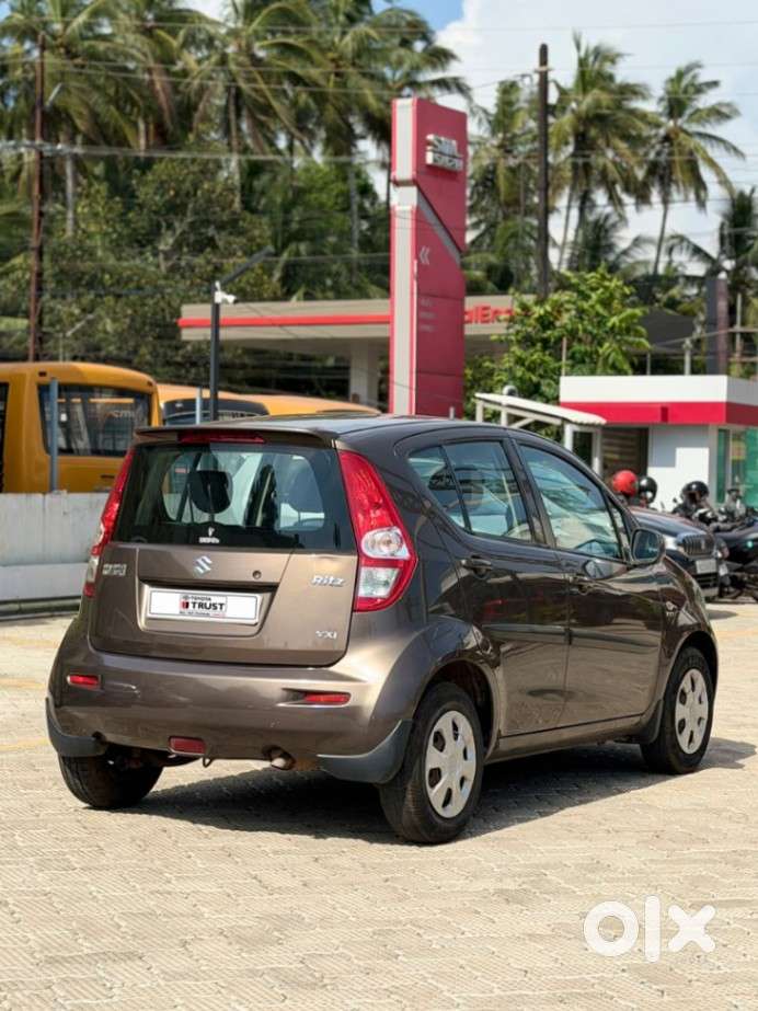 Maruti Suzuki Ritz Vxi, 2014, Petrol