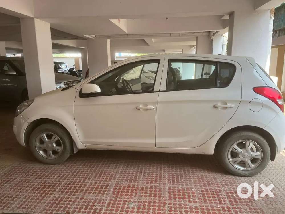 Hyundai New I20 2011 Petrol 49000 Km Driven