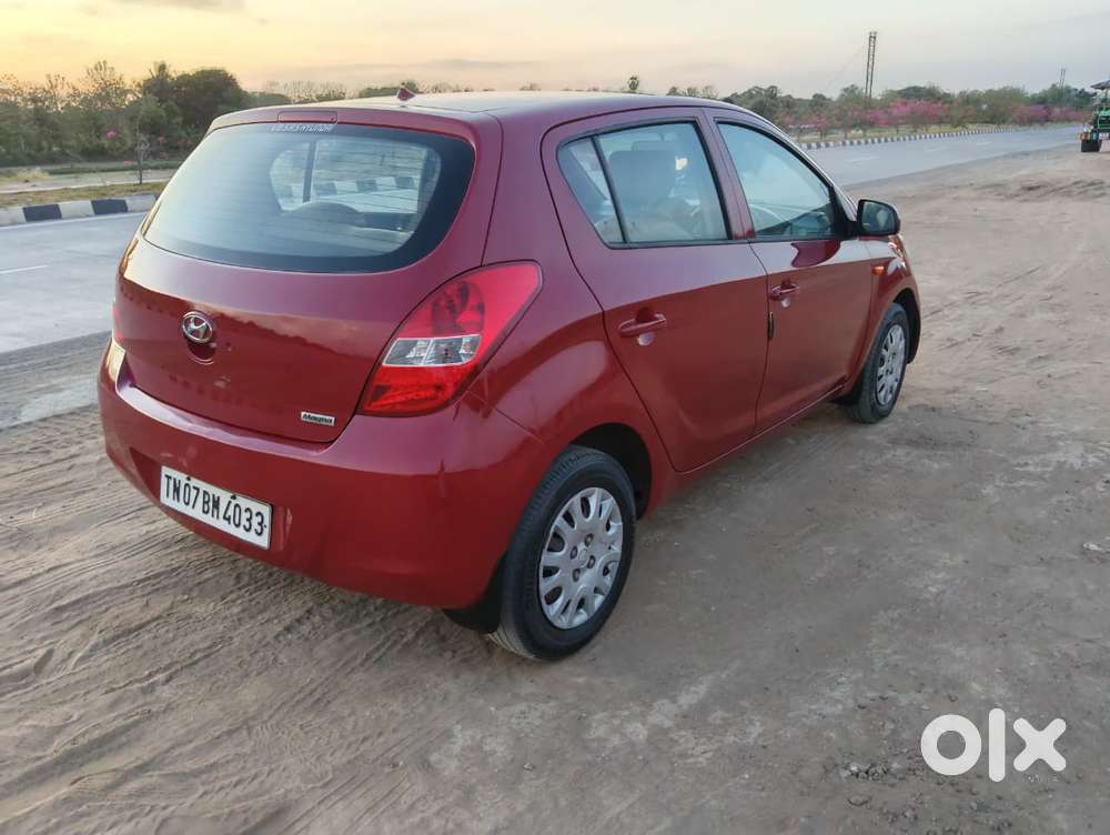 Hyundai I20 Petrol Cvt Magna Executive, 2011, Petrol