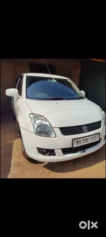 Maruti Suzuki Swift Dzire 2015