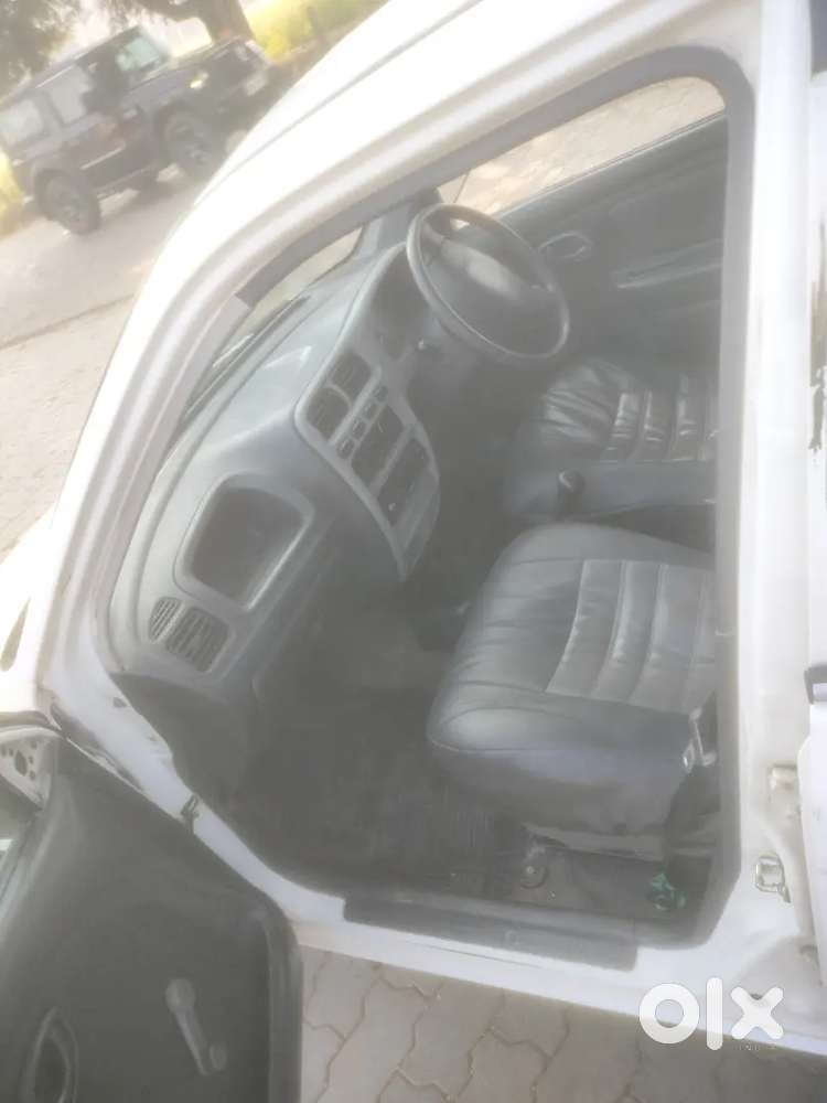 ऑल्टो Lxi फ्रेश कंडीशन Cng कार्ड पर भी चढ़ा है