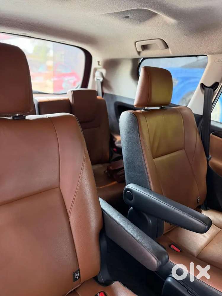 2019 Toyota Innova Crysta 2.8z Automaric For Sale