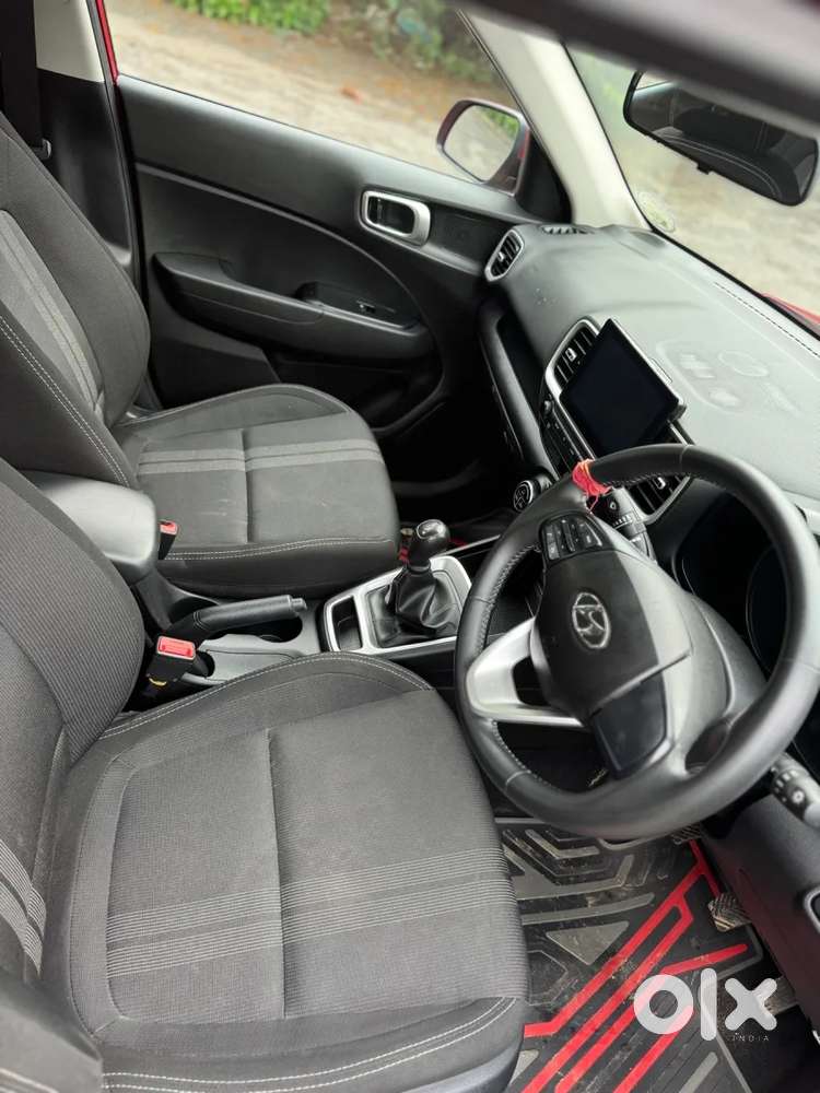 Hyundai Venue 1.2 S Plus, 2022, Petrol