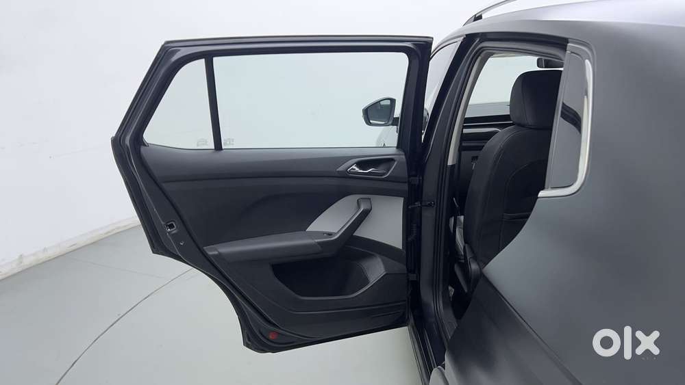 Skoda Kushaq Style 1.0l Tsi Mt, 2023, Petrol