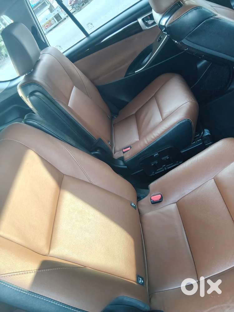 Toyota Innova Crysta 2.8z Automatic, 2018, Diesel