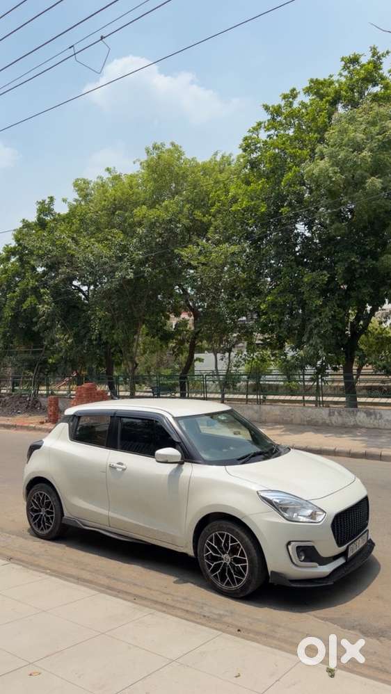 2021 Maruti Suzuki Swift Petrol Automatic