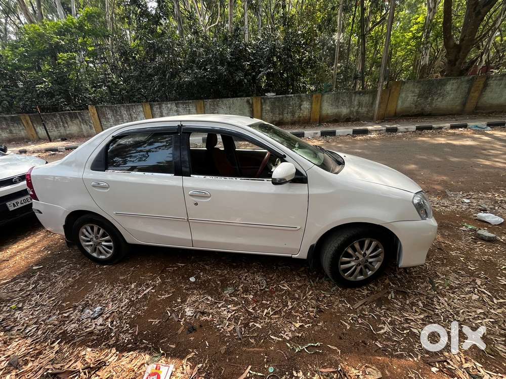 Toyota Platinum Etios 2014 Diesel Well Maintained