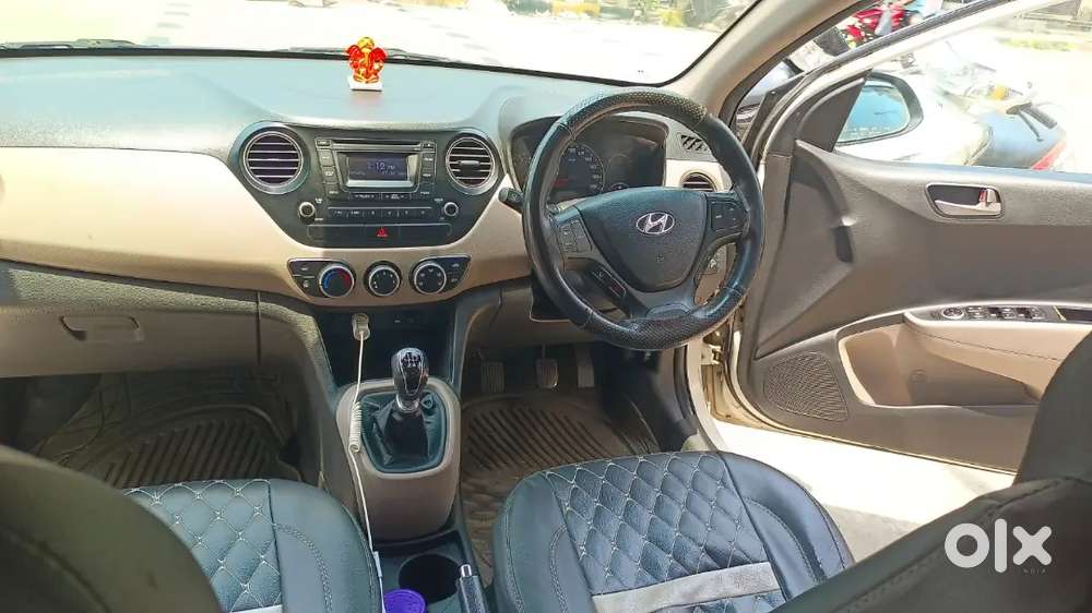 Hyundai Grand I10 2015 Diesel 102000 Km Driven