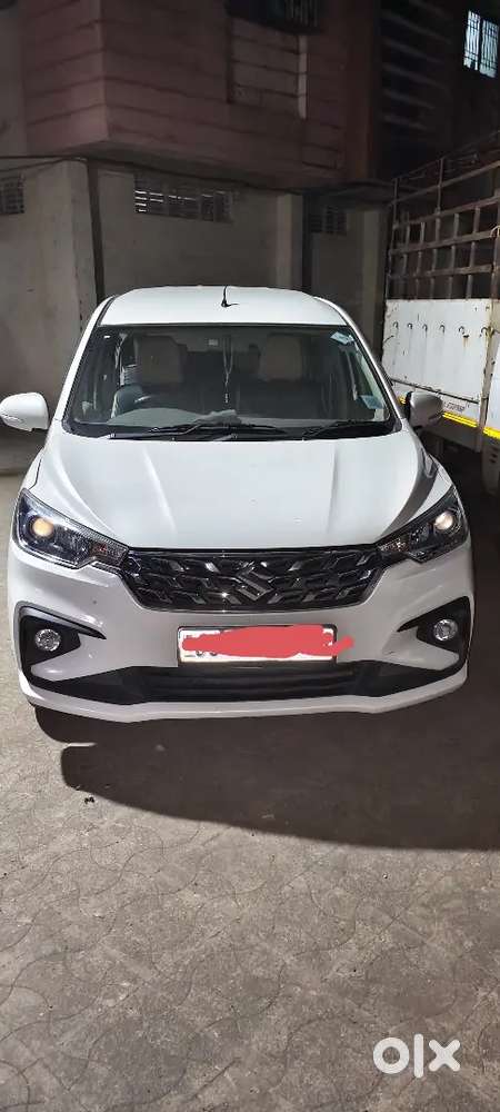 Maruti Suzuki Ertiga Zxi 2022 Cng