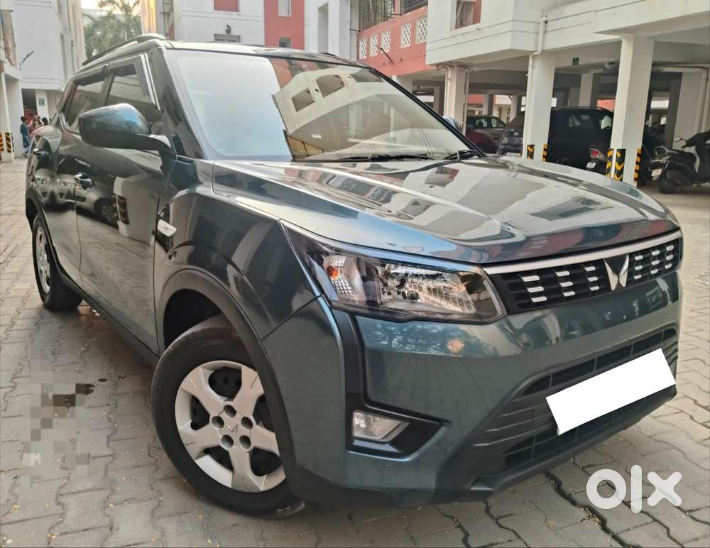 Mahindra Xuv300 W6 Amt Diesel, 2023, Diesel