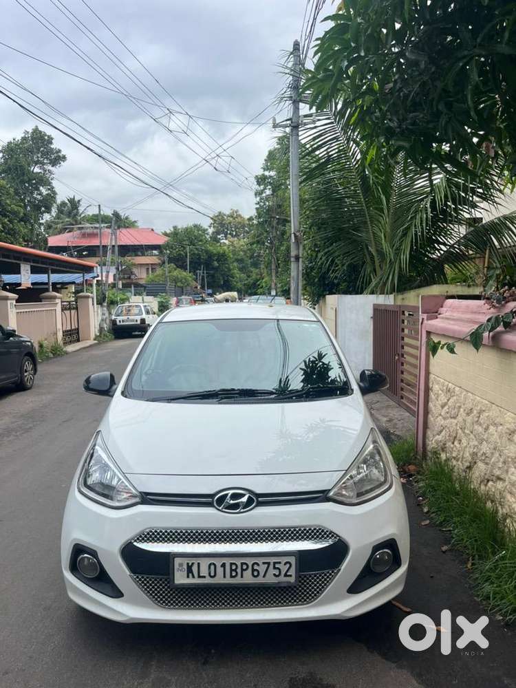 Hyundai Xcent Petrol Well Maintained