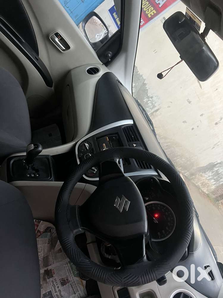 Maruti Suzuki Celerio Vxi At, 2014, Petrol