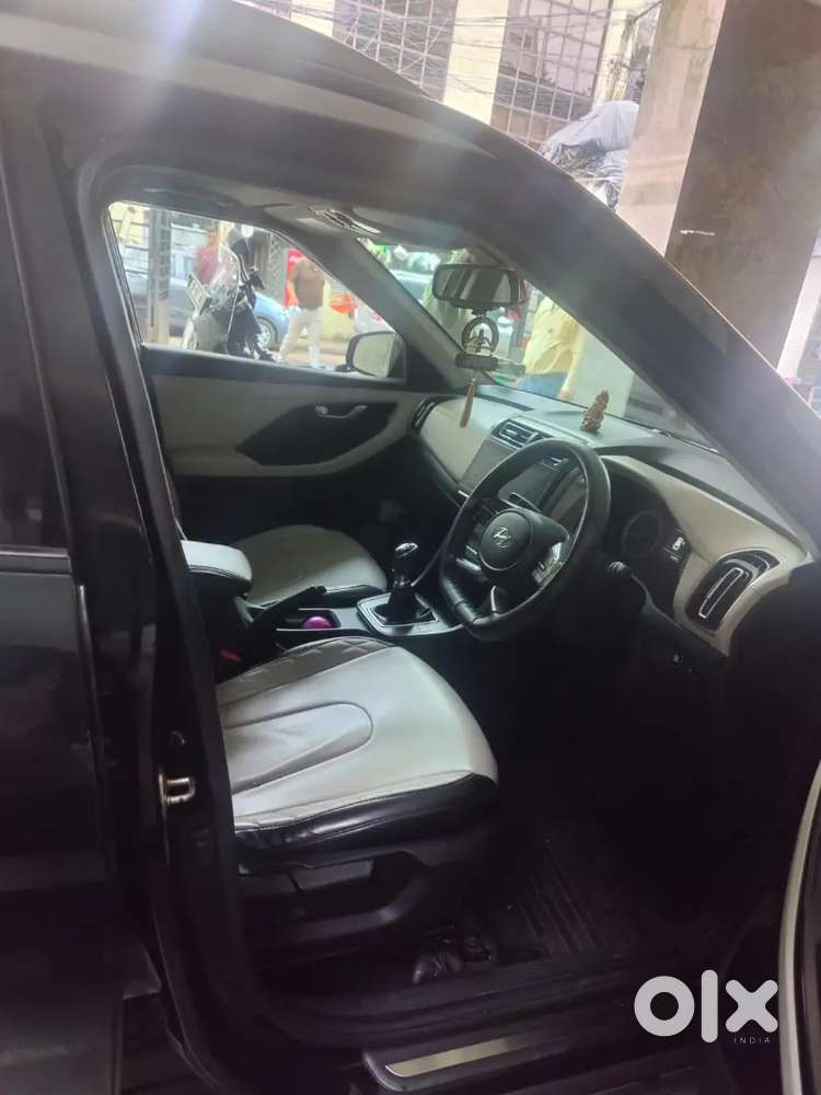 Hyundai Creta Petrol Manual 2022 Model