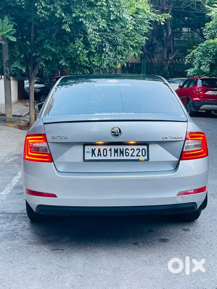 Skoda Octavia 2013-2017 Style Plus 1.8 Tsi At, 2016, Petrol