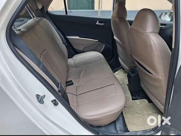 Hyundai Grand I10 1985 Petrol
