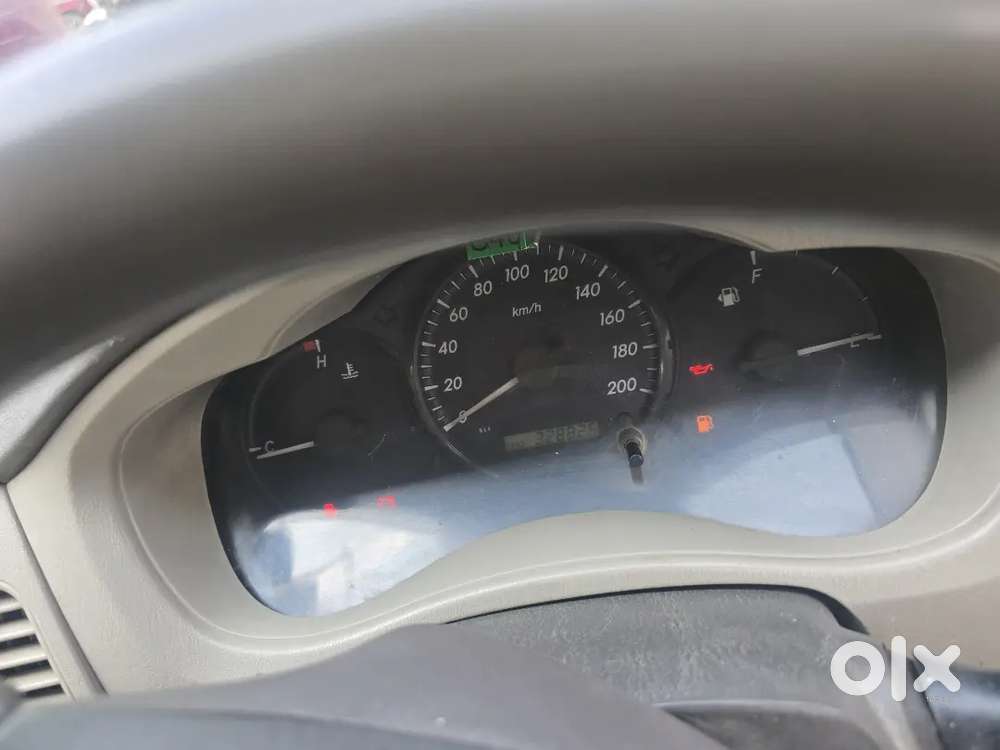 Toyota Innova Gx 2012