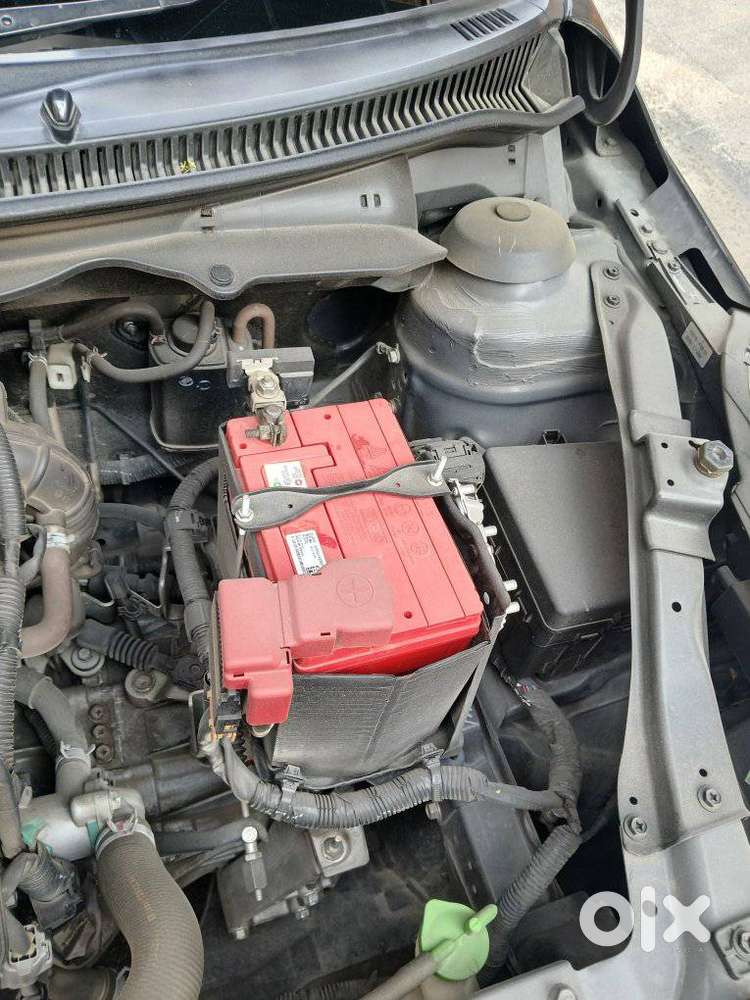 Maruti Suzuki Swift Vxi, 2015, Petrol