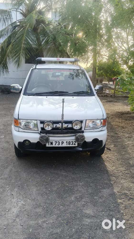 Chevrolet Tavera Neo 2017