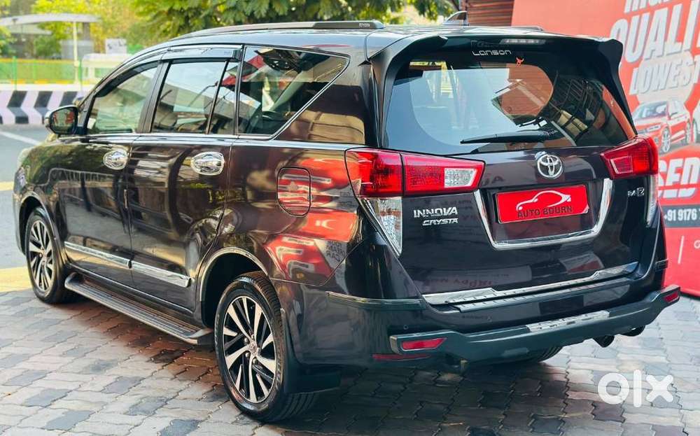 Toyota Innova Crysta 2.8z Automatic, 2021, Diesel