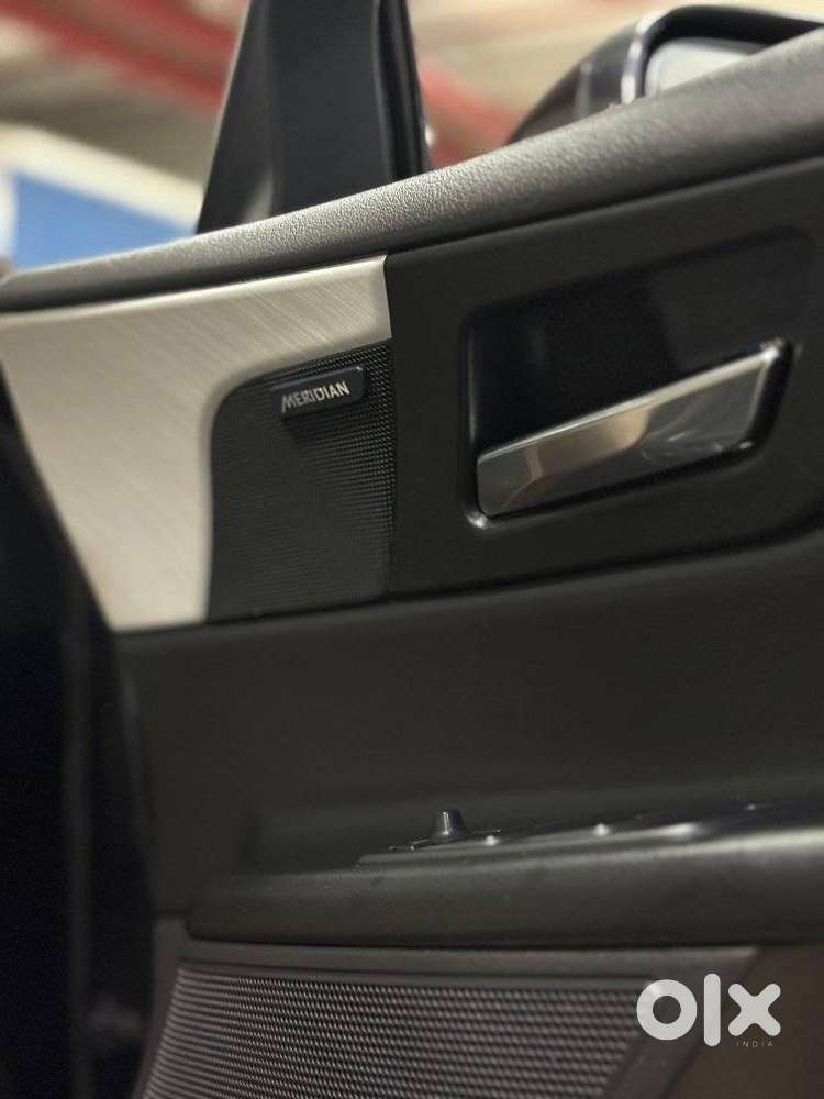 Jaguar Xe Pure, 2016, Petrol