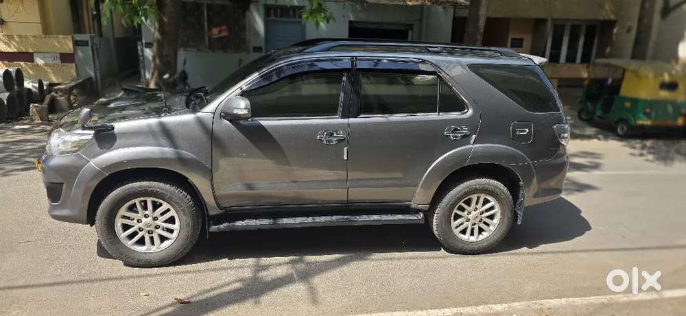 Toyota Fortuner 4x2