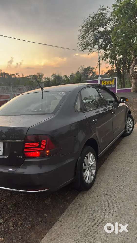 Volkswagen Vento 2015 Petrol 144000 Km Driven