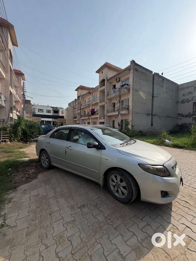 Toyota Corolla Altis Petrol 2031