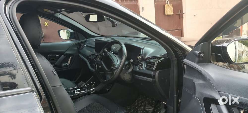 Tata Safari 2.0 Xza Plus 6 S Dark Edition, 2024, Diesel