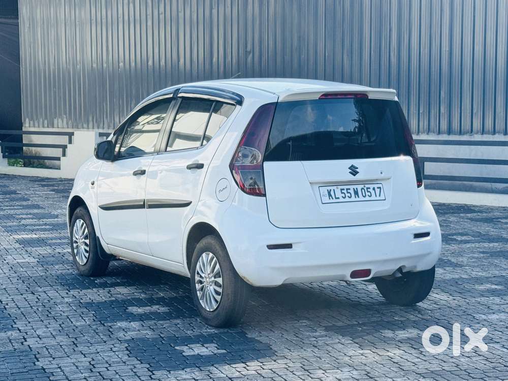 Maruti Suzuki Ritz Vxi, 2013, Petrol