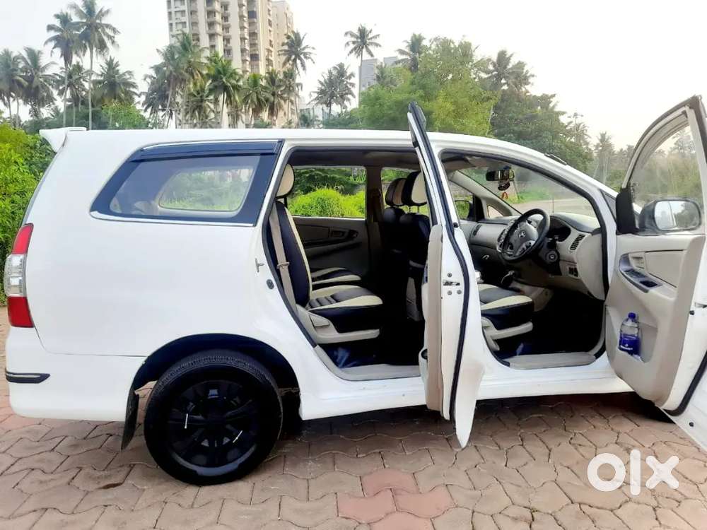 Innova2012_2013 2.5g