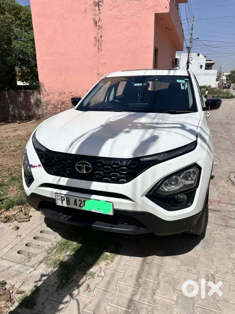 Tata Harrier Top End Model Service Record