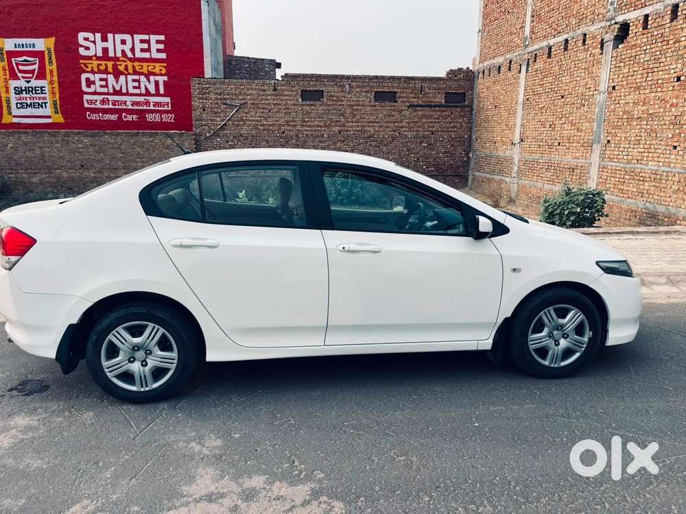 Honda City Corporate Edition, 2011, Petrol