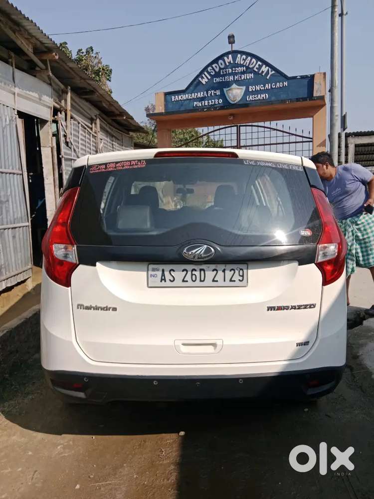 Mahindra Marazzo Diesel 2020 Car