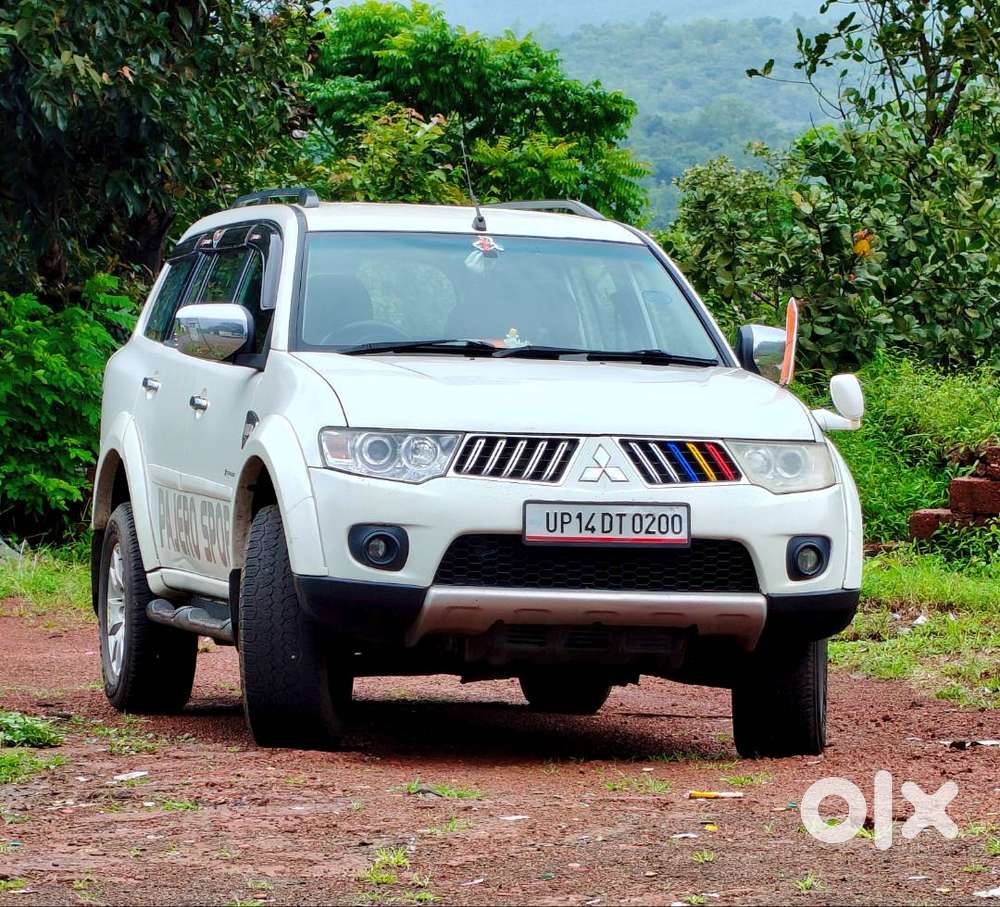 Mitsubishi Pajero Sport 2012