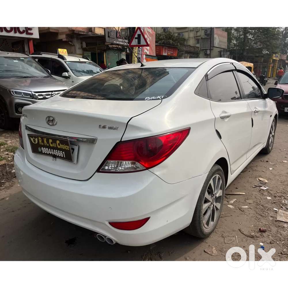 Hyundai Verna Fluidic 1.6 Vtvt Sx, 2014, Petrol
