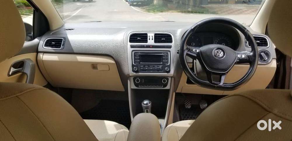 Volkswagen Vento [ ] 1.6 Highline Plus, 2015, Diesel