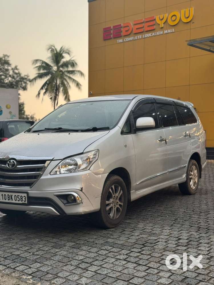 Toyota Innova Diesel 2012
