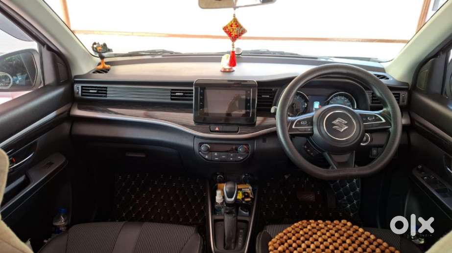 Maruti Suzuki Xl6 1.5 Zeta At, 2025, Petrol