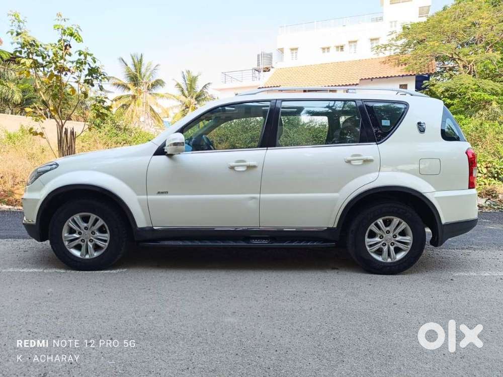 Mahindra Rexton, 2017, Diesel